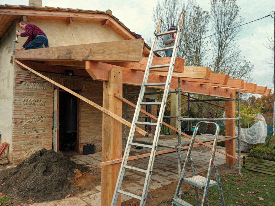 Inplantation sur mesure et Aménagement Abri de Terasse 20M²